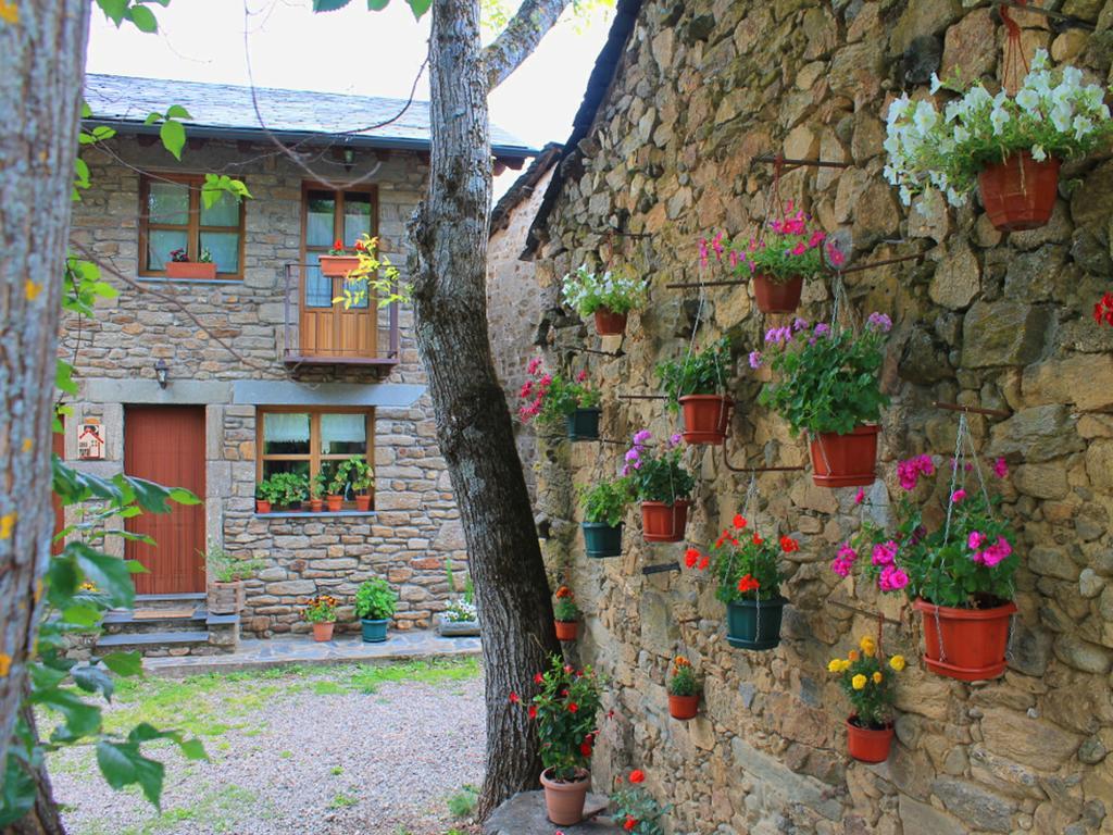 Вилла Casa Rural El Trubio Vigo de Sanabria Экстерьер фото